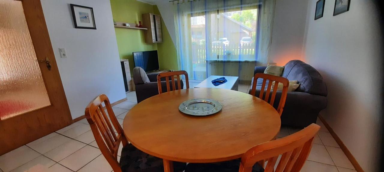 Ferienwohnung Bausenbergblick Niederzissen ภายนอก รูปภาพ